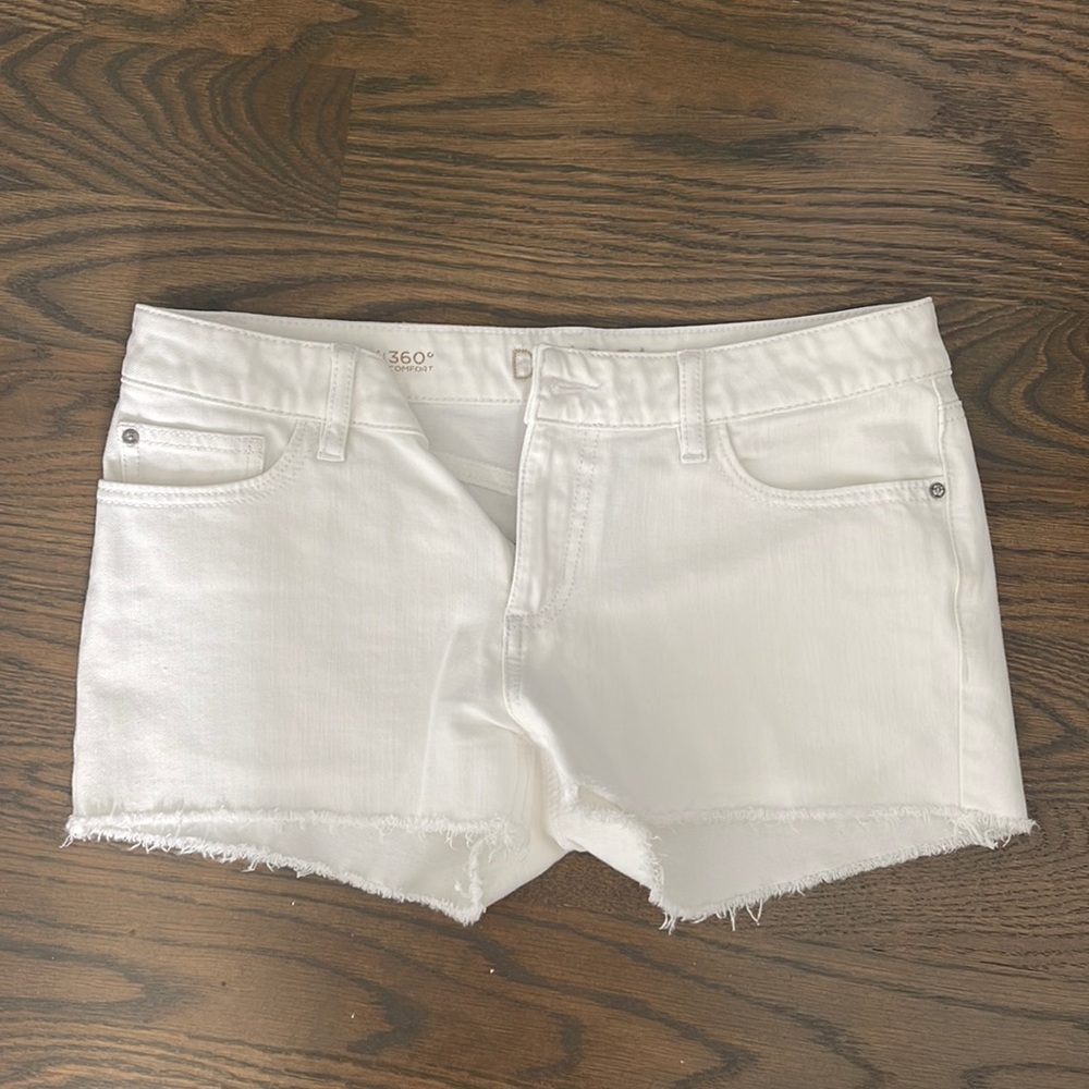 DL1961 white denim shorts